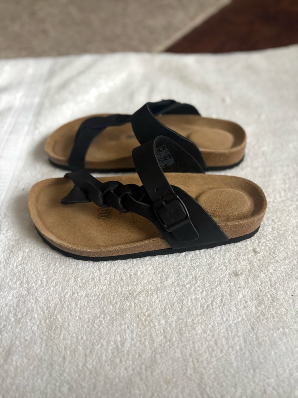Cushionaire Women Sz 7M  Black Braided Toe-Post Cork comfort Sandals leather - Picture 3 of 7